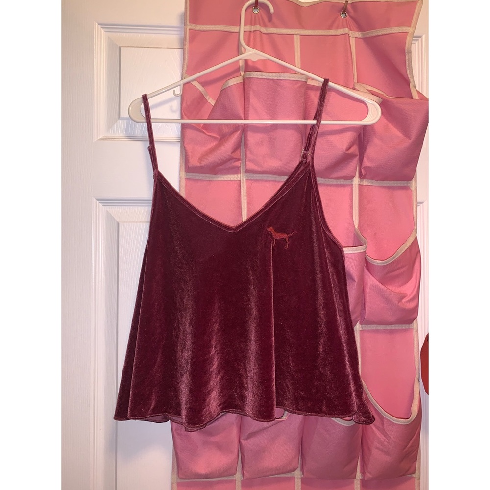 NWOT SIZE L PINK Rasberry Crop Top